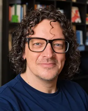 Jonathan Sheriff, integrative psychotherapist.